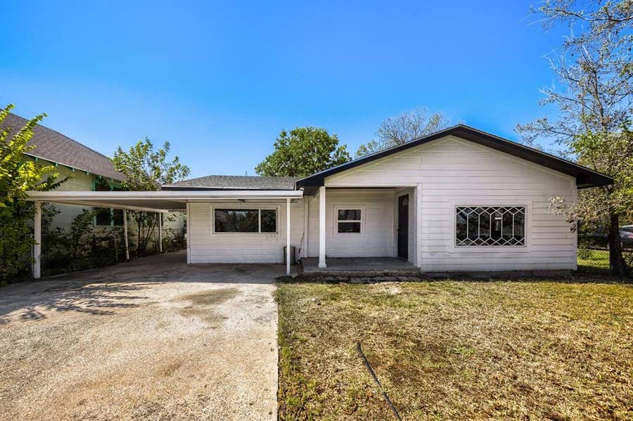 Property photo for 3508 Livingston Avenue, Fort Worth, TX