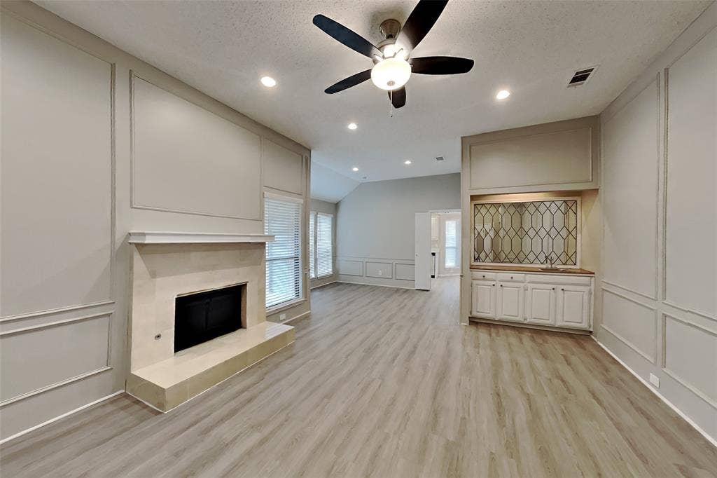 1100 Pin Oak Lane, Allen, TX 75002 1100 Pin Oak Lane, Allen, TX 75002
