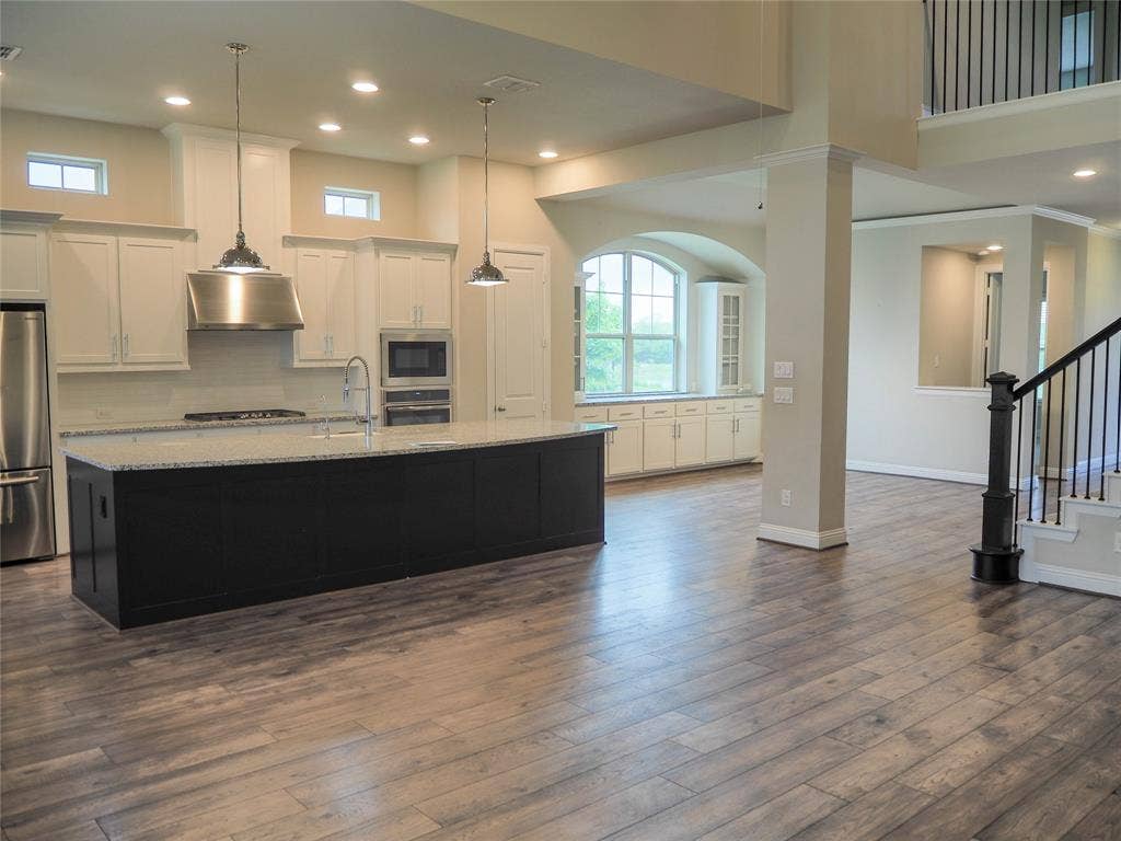 6316 Abercorn Drive, Rowlett, TX 75089 6316 Abercorn Drive, Rowlett, TX 75089
