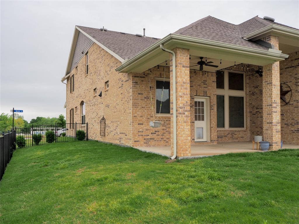 6316 Abercorn Drive, Rowlett, TX 75089 6316 Abercorn Drive, Rowlett, TX 75089
