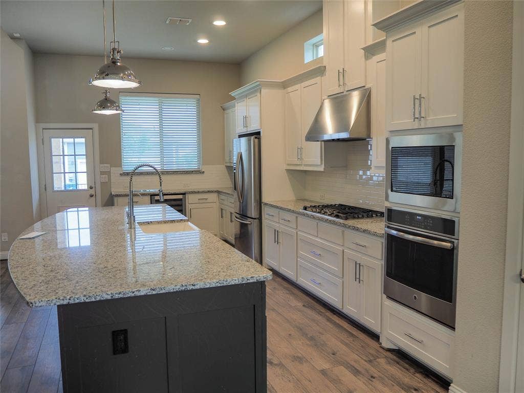 6316 Abercorn Drive, Rowlett, TX 75089 6316 Abercorn Drive, Rowlett, TX 75089