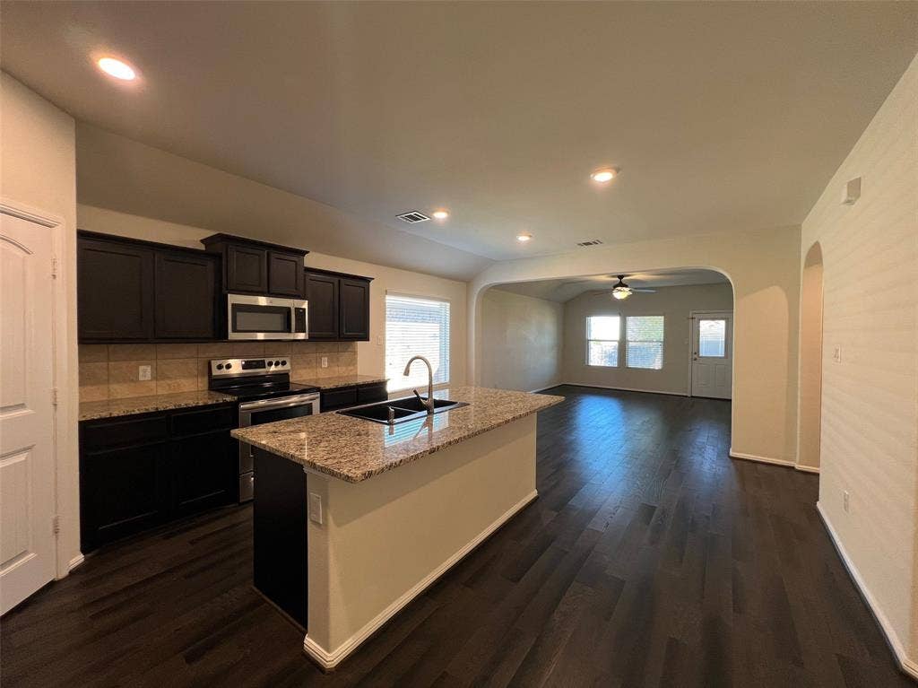 609 Buzzard Lake Trail, Fort Worth, TX 76120 609 Buzzard Lake Trail, Fort Worth, TX 76120