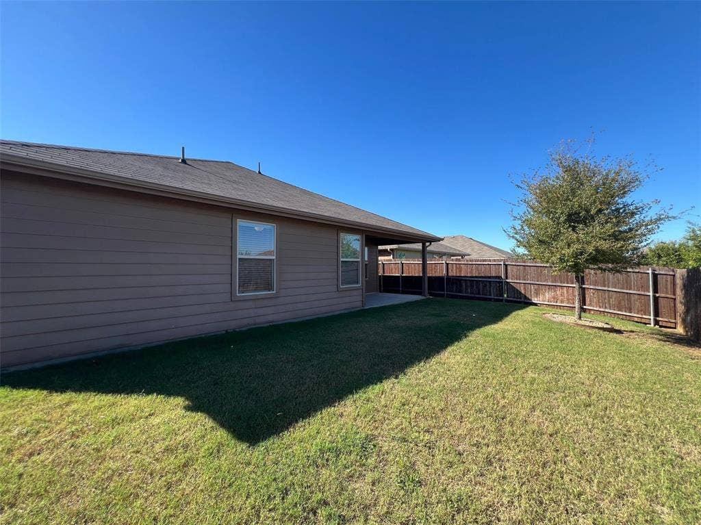 609 Buzzard Lake Trail, Fort Worth, TX 76120 609 Buzzard Lake Trail, Fort Worth, TX 76120