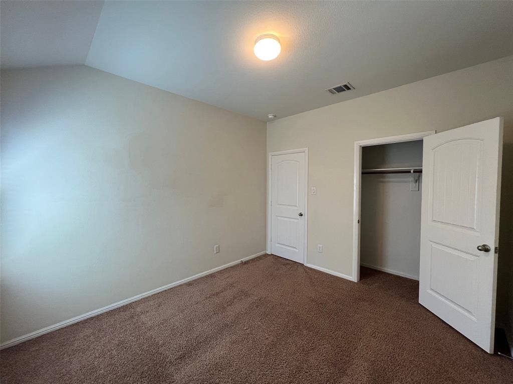 609 Buzzard Lake Trail, Fort Worth, TX 76120 609 Buzzard Lake Trail, Fort Worth, TX 76120