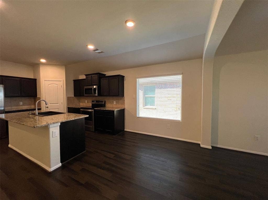 609 Buzzard Lake Trail, Fort Worth, TX 76120 609 Buzzard Lake Trail, Fort Worth, TX 76120
