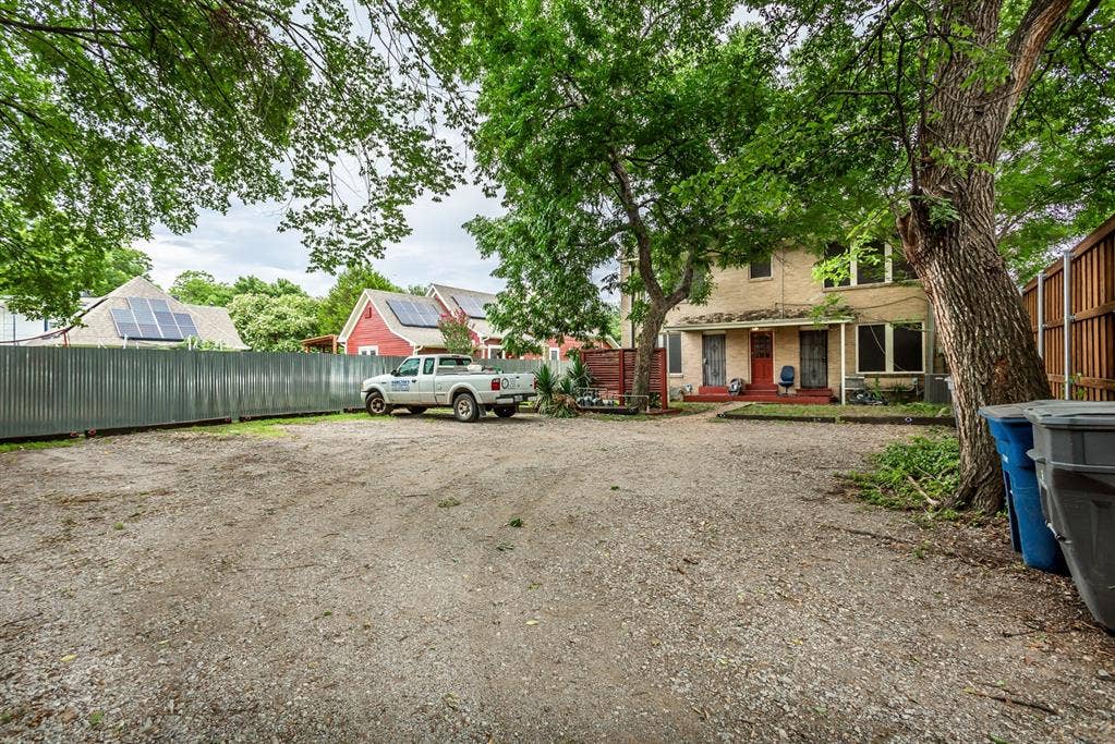 4807.5 Reiger Avenue, Dallas, TX 75246 4807.5 Reiger Avenue, Dallas, TX 75246