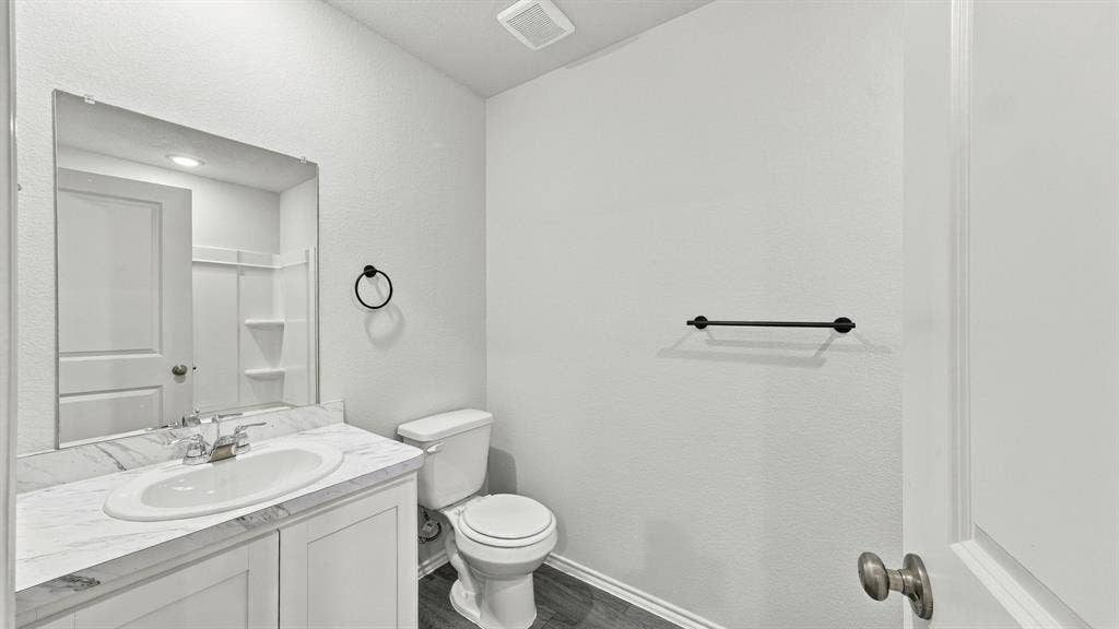 832 Eagles Nest Drive, Cleburne, TX 76031