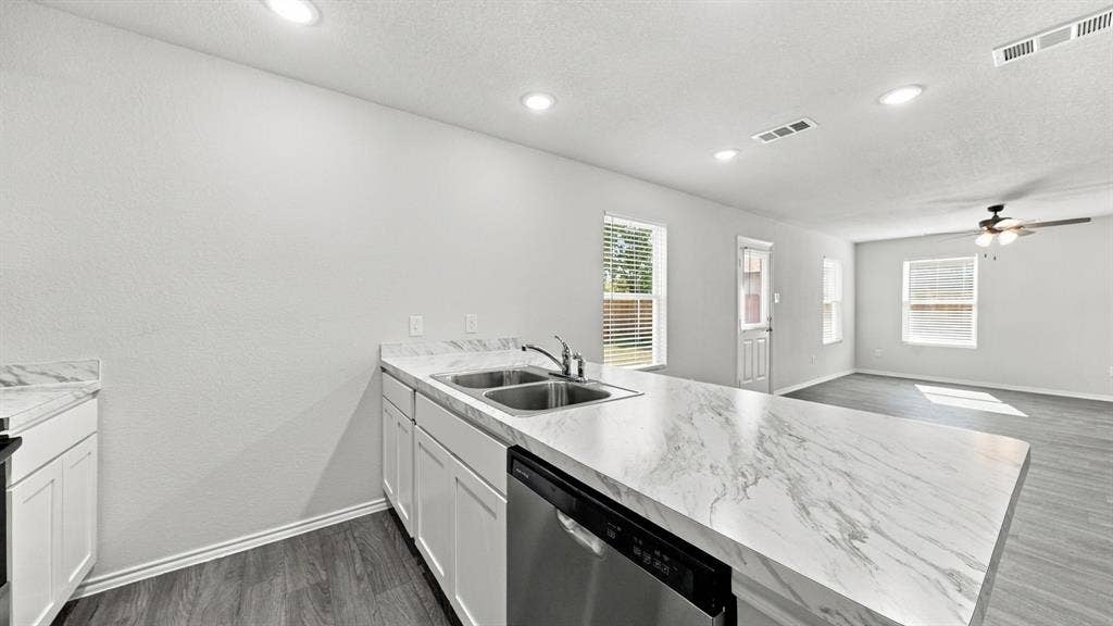 832 Eagles Nest Drive, Cleburne, TX 76031