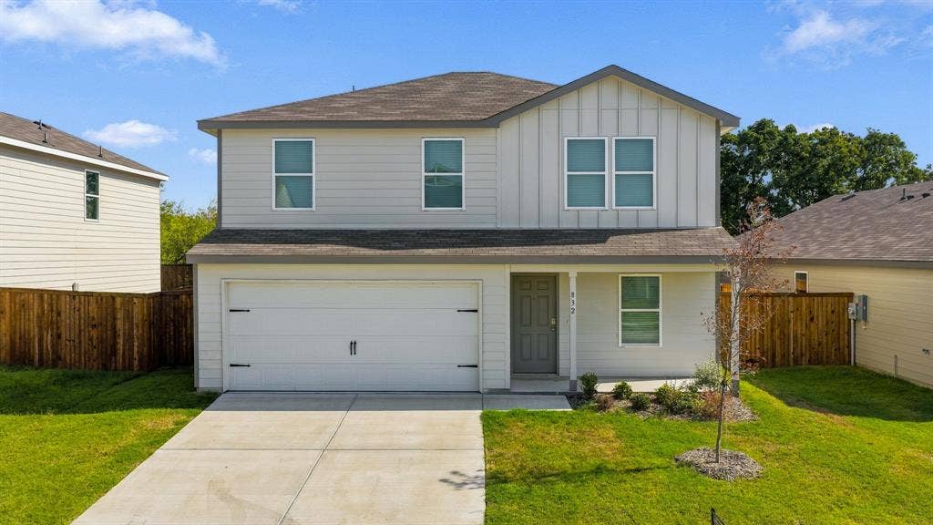 832 Eagles Nest Drive, Cleburne, TX 76031