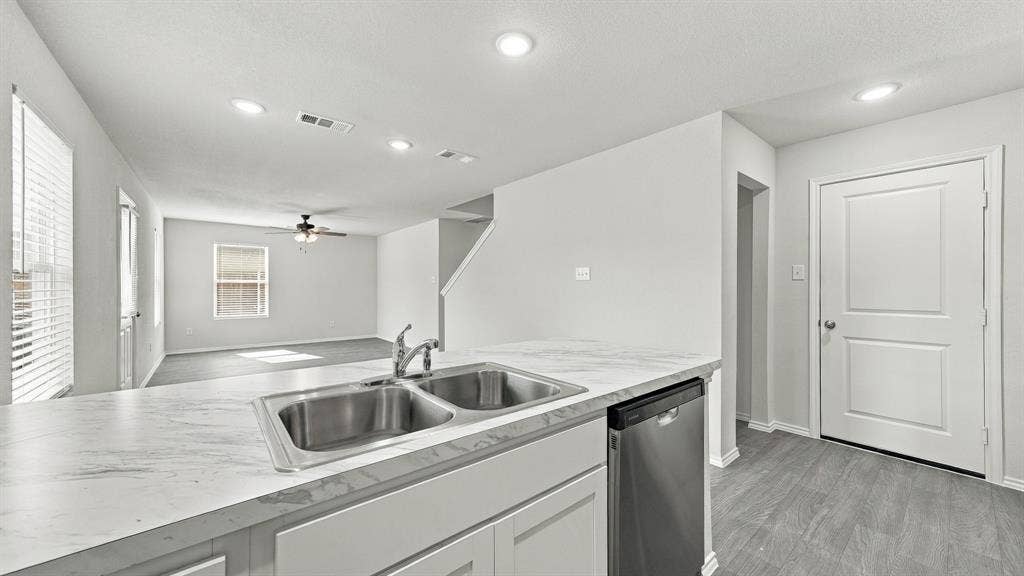 832 Eagles Nest Drive, Cleburne, TX 76031