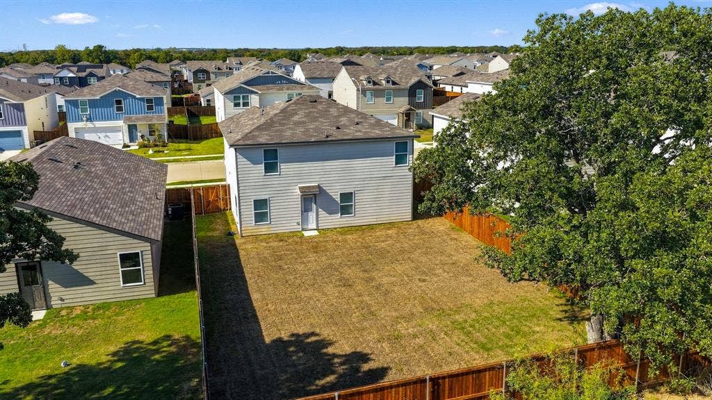 832 Eagles Nest Drive, Cleburne, TX 76031