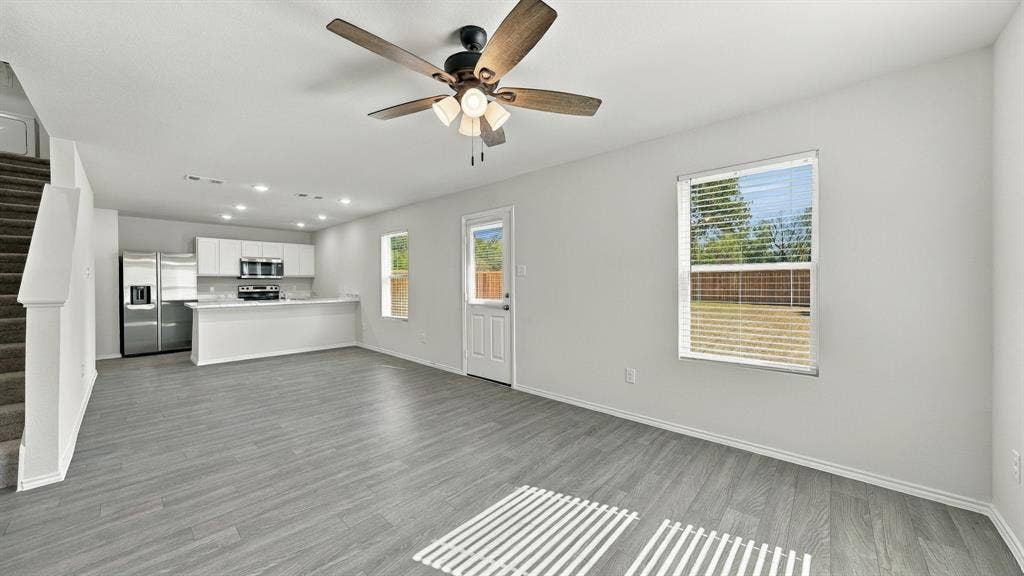 832 Eagles Nest Drive, Cleburne, TX 76031