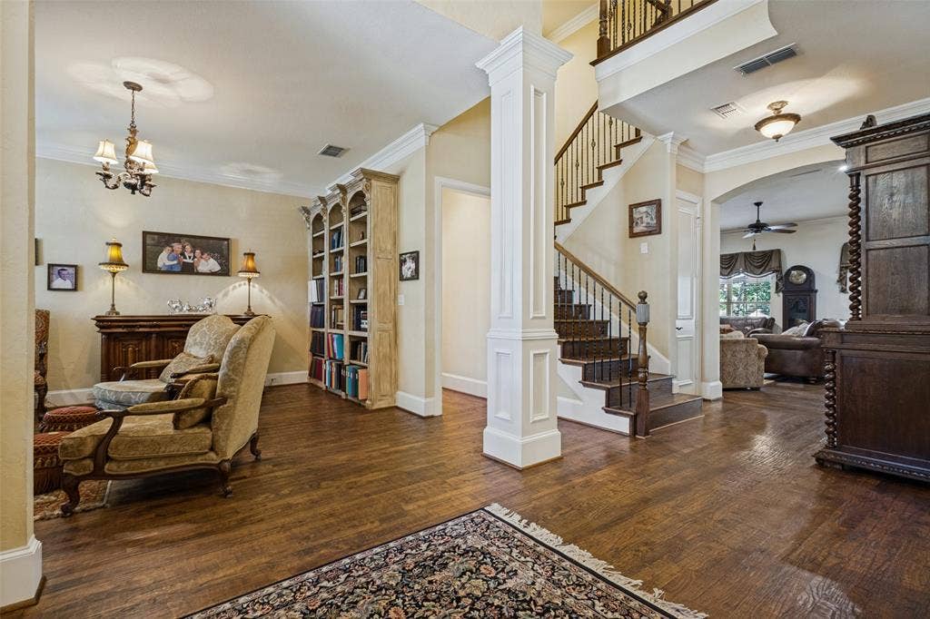 3824 La Mancha Lane, Denton, TX 76205 3824 La Mancha Lane, Denton, TX 76205