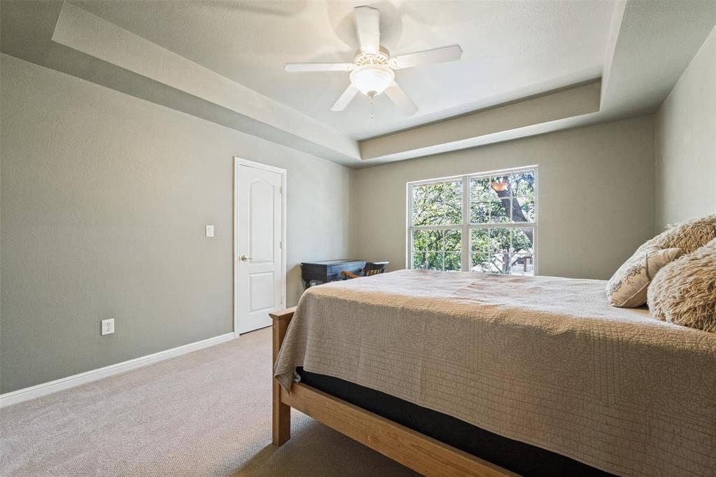 3824 La Mancha Lane, Denton, TX 76205 3824 La Mancha Lane, Denton, TX 76205