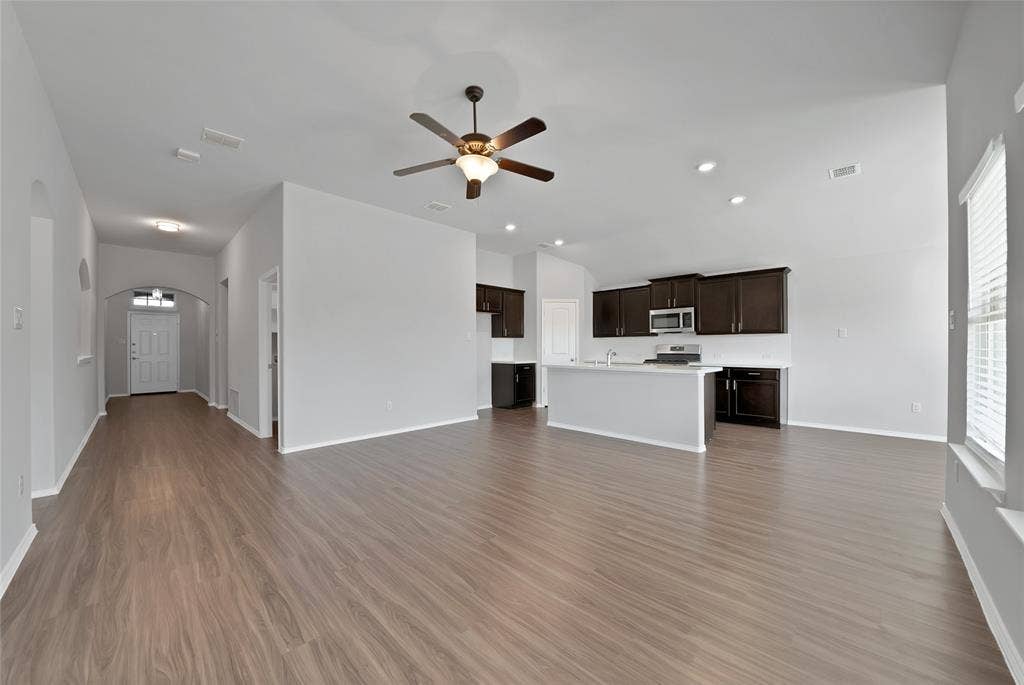 469 Pollyann Trail, Fort Worth, TX 76052 469 Pollyann Trail, Fort Worth, TX 76052