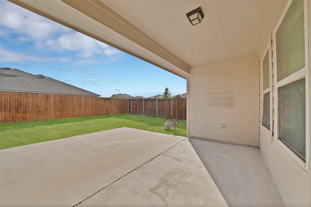 469 Pollyann Trail, Fort Worth, TX 76052 469 Pollyann Trail, Fort Worth, TX 76052