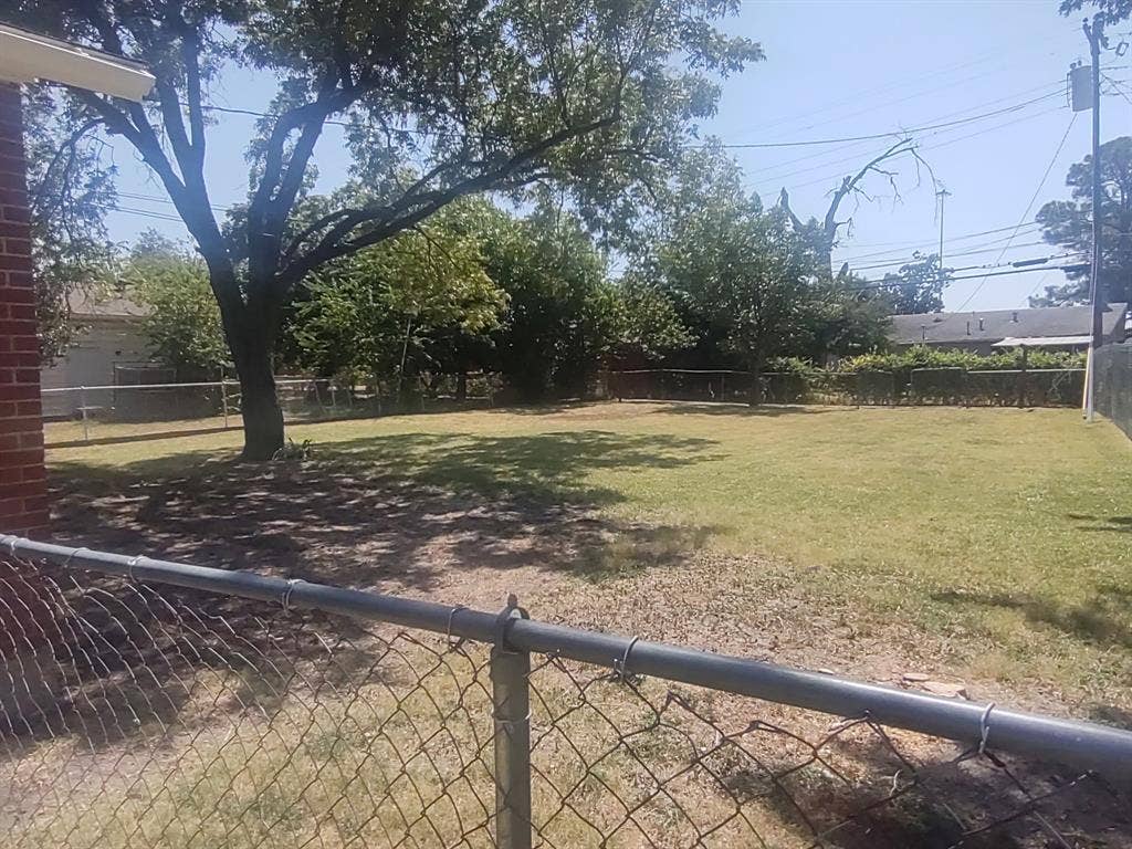 4005 Oleander Trail, Mesquite, TX 75150 4005 Oleander Trail, Mesquite, TX 75150