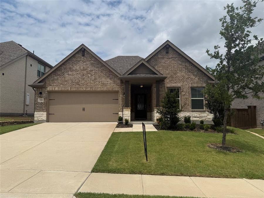 Property photo for 1004 Copper Smith Way, Forney, TX