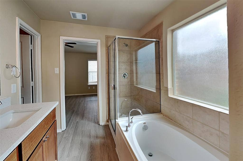 2808 Houston Wood Drive, Fort Worth, TX 76244 2808 Houston Wood Drive, Fort Worth, TX 76244