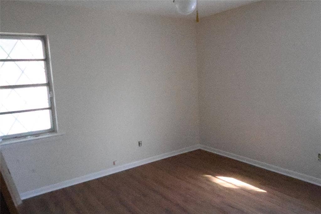 1202 Alamo Lane, Garland, TX 75040 1202 Alamo Lane, Garland, TX 75040