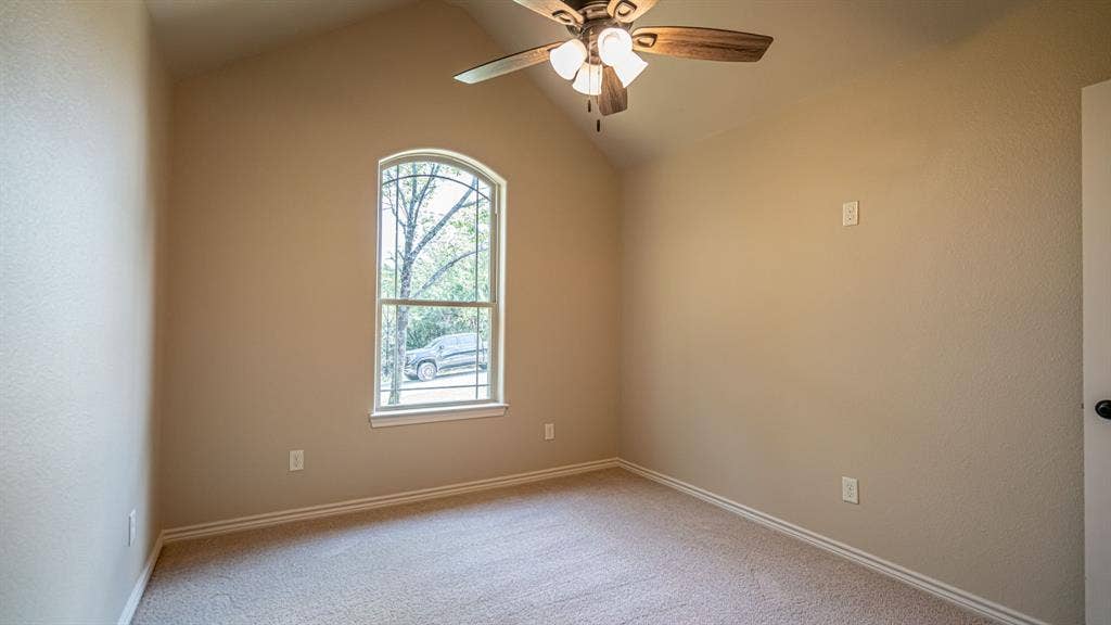 2714 Austin Drive, Granbury, TX 76048 Third bedroom