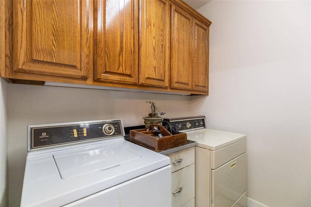 2313 Potosi Road, Abilene, TX 79602 Laundry room in the main house.