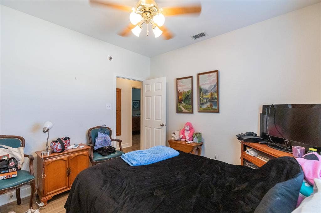 2313 Potosi Road, Abilene, TX 79602 Guest bedroom