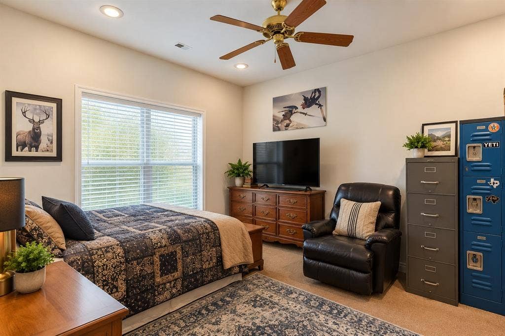 2313 Potosi Road, Abilene, TX 79602 AI decluttered bedroom in the guest quarters.