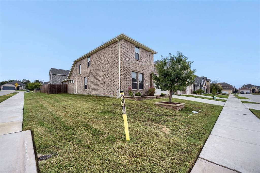 3801 Heather Meadows Drive, Fort Worth, TX 76244