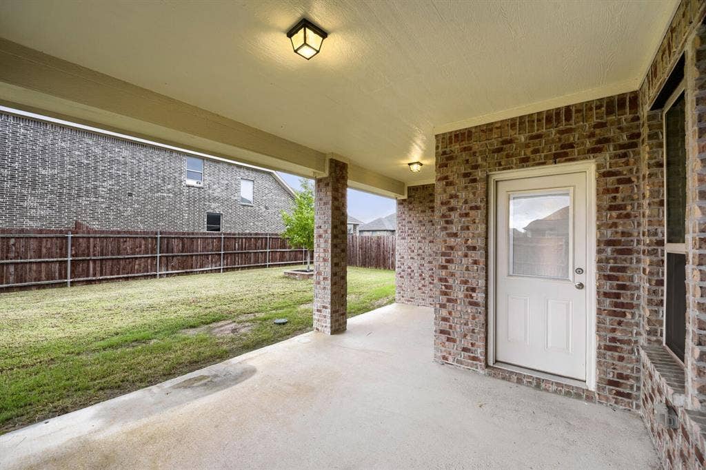 3801 Heather Meadows Drive, Fort Worth, TX 76244