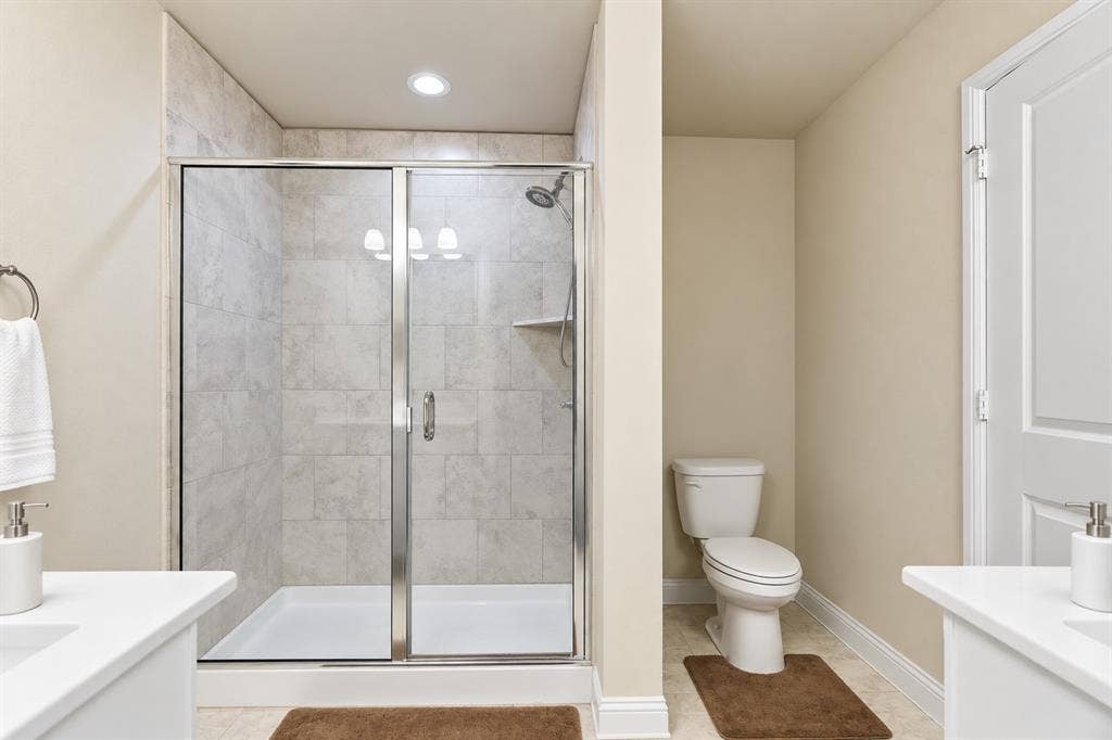 206 Hubbard Street, Hillsboro, TX 76645