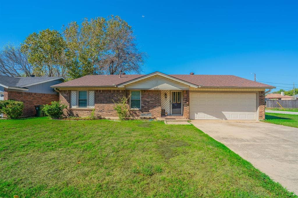 6941 Bennington Drive, Watauga, TX 76148 6941 Bennington Drive, Watauga, TX 76148