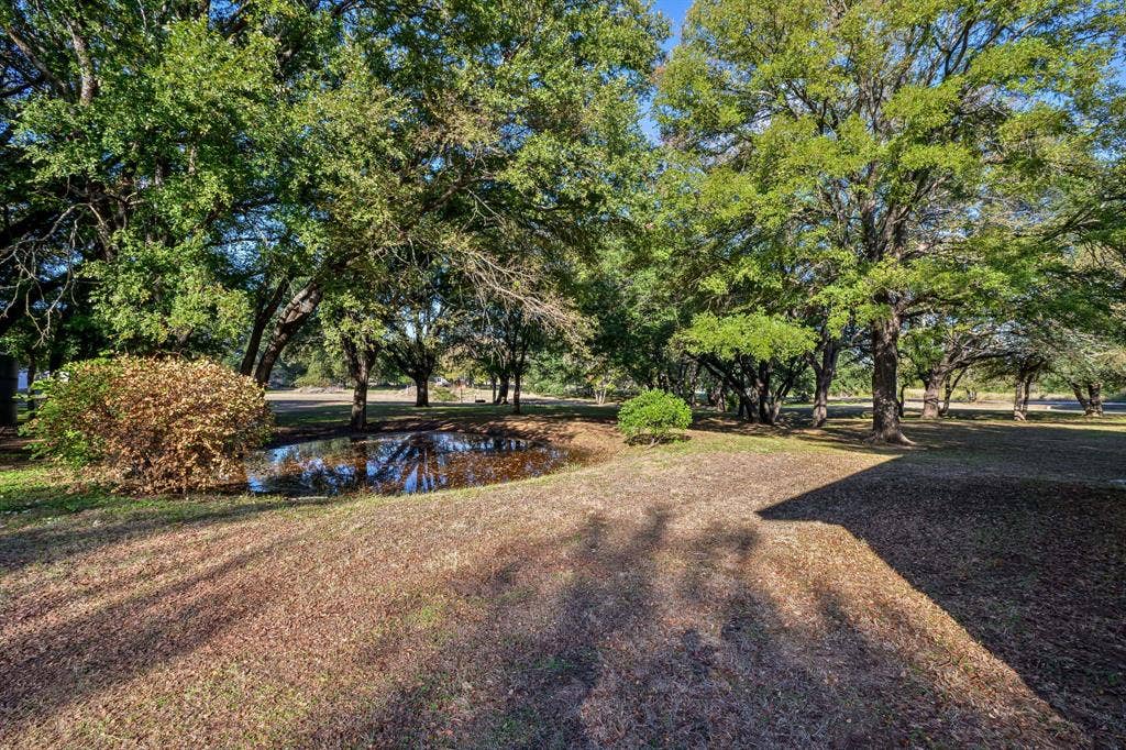 404 Cleveland Road, Granbury, TX 76049 404 Cleveland Road, Granbury, TX 76049