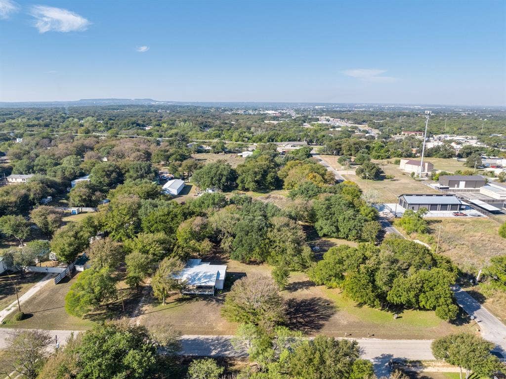 404 Cleveland Road, Granbury, TX 76049 404 Cleveland Road, Granbury, TX 76049