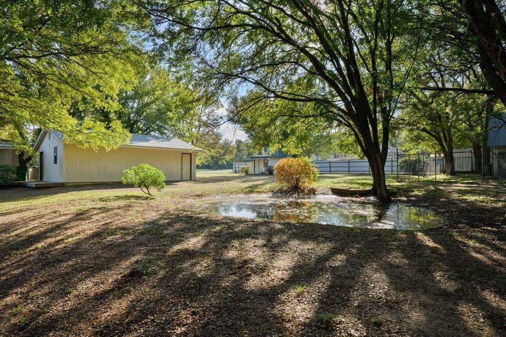 404 Cleveland Road, Granbury, TX 76049 404 Cleveland Road, Granbury, TX 76049