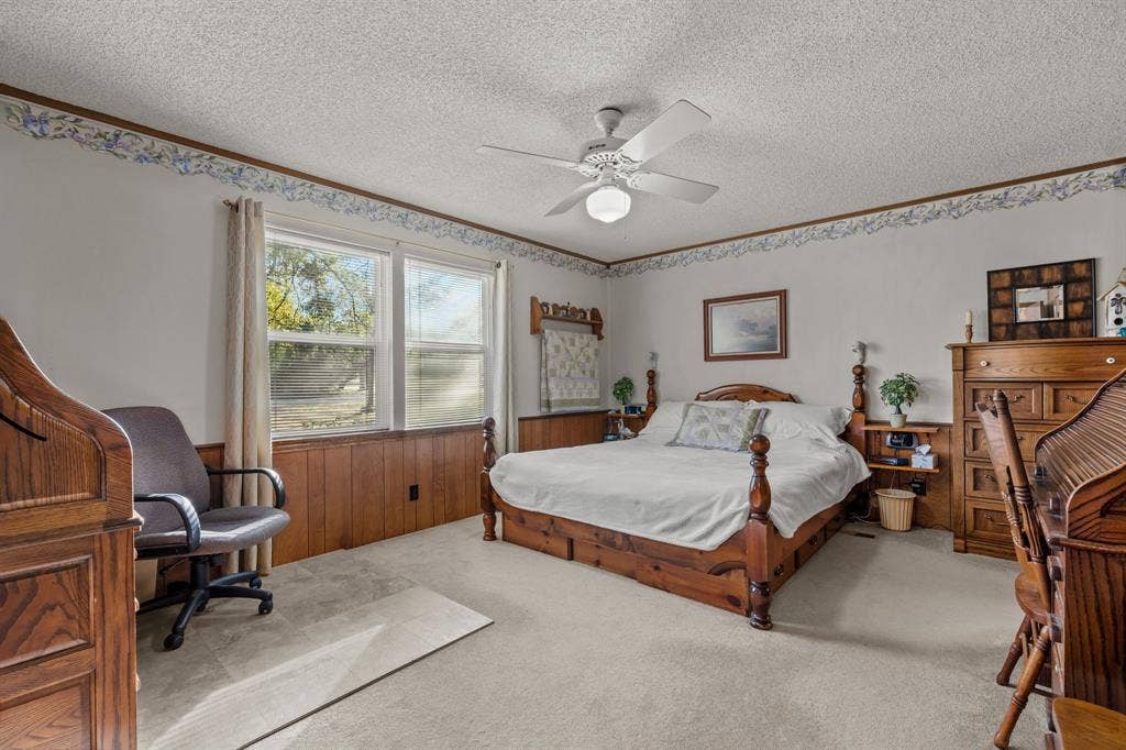404 Cleveland Road, Granbury, TX 76049 404 Cleveland Road, Granbury, TX 76049
