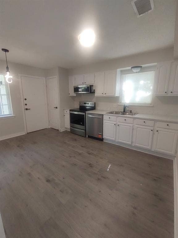 1332 Ridgeview Street, Mesquite, TX 75149 1332 Ridgeview Street, Mesquite, TX 75149