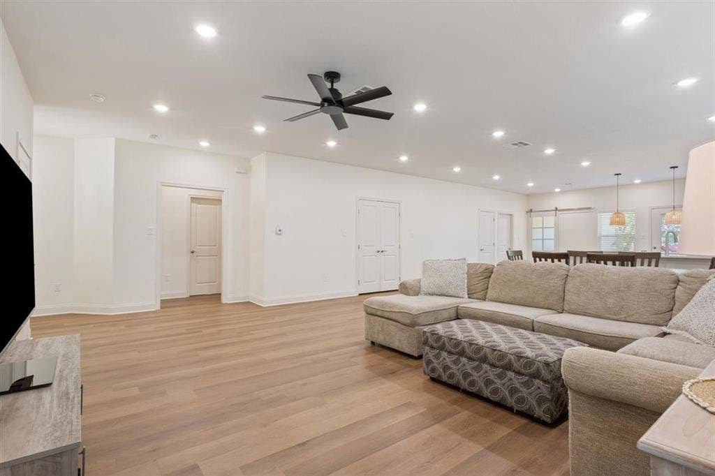 308 N Main Street, McGregor, TX 76657