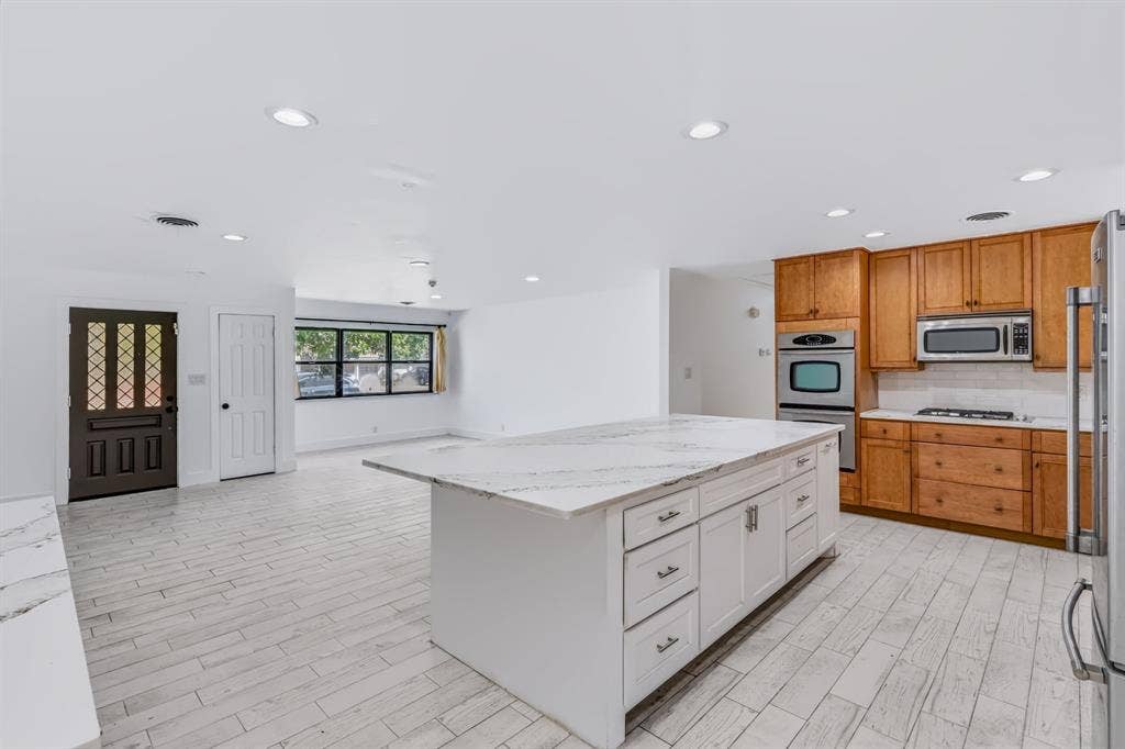 4629 Fawn Drive, Fort Worth, TX 76132 4629 Fawn Drive, Fort Worth, TX 76132