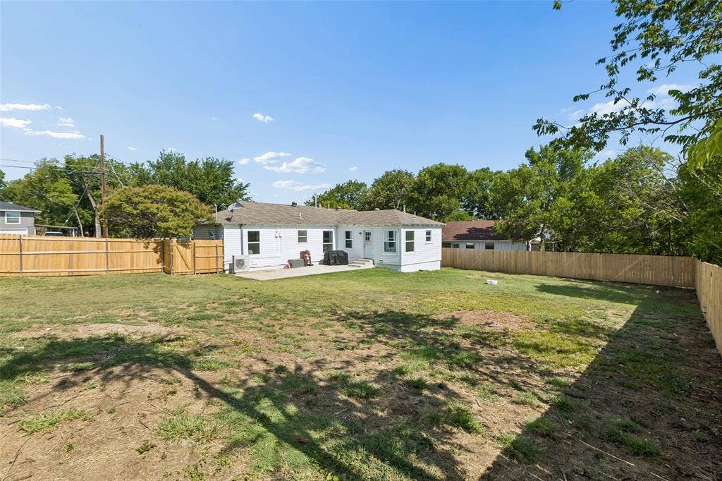 714 NW 6th Street, Grand Prairie, TX 75050 714 NW 6th Street, Grand Prairie, TX 75050