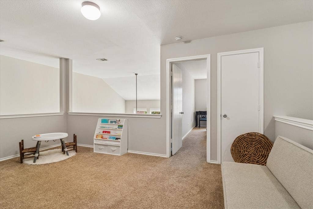 10263 Summit Run Drive, Frisco, TX 75035 10263 Summit Run Drive, Frisco, TX 75035
