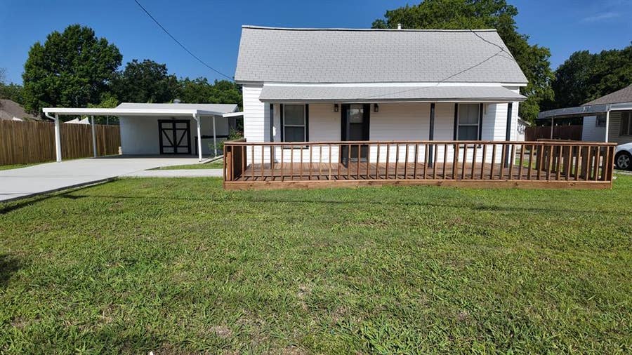Property photo for 215 S Walker Street, Mesquite, TX