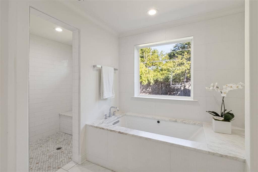 6550 Oriole Drive, Dallas, TX 75209 6550 Oriole Drive, Dallas, TX 75209
