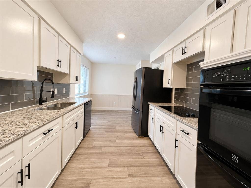 2404 Kentfield Lane, Plano, TX 75074
