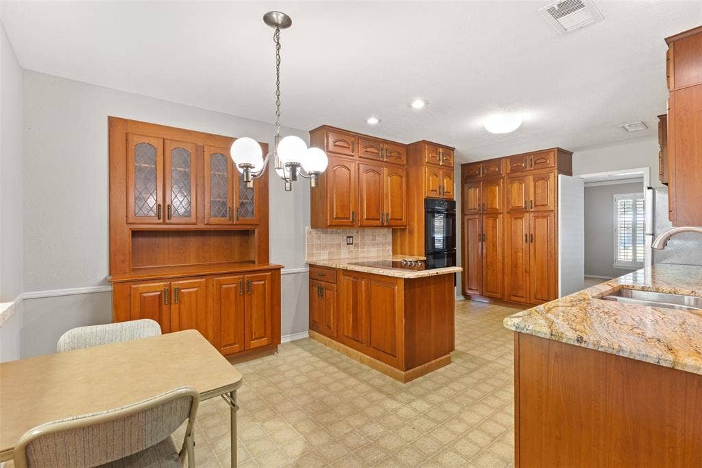 7010 S Janmar Drive, Dallas, TX 75230 7010 S Janmar Drive, Dallas, TX 75230
