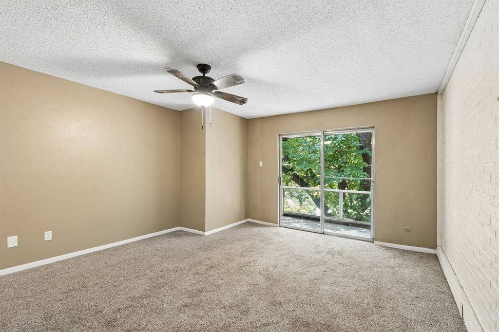 1806 Lakecrest Court, Carrollton, TX 75006 1806 Lakecrest Court, Carrollton, TX 75006