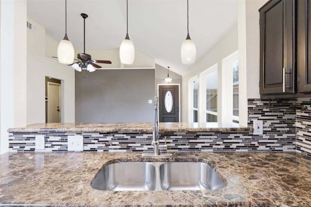 2508 Countryside Lane, Fort Worth, TX 76133