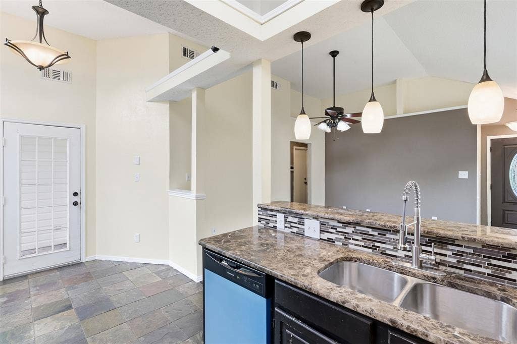 2508 Countryside Lane, Fort Worth, TX 76133
