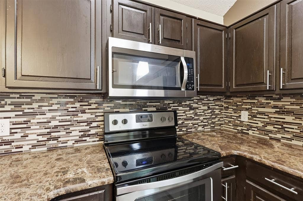 2508 Countryside Lane, Fort Worth, TX 76133