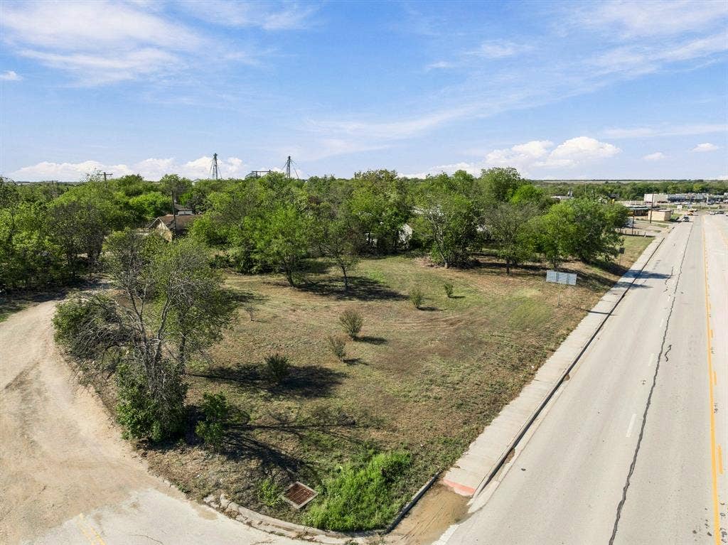 TBD Corsicana & Pine Street, Hillsboro, TX 76645 TBD Corsicana & Pine Street, Hillsboro, TX 76645